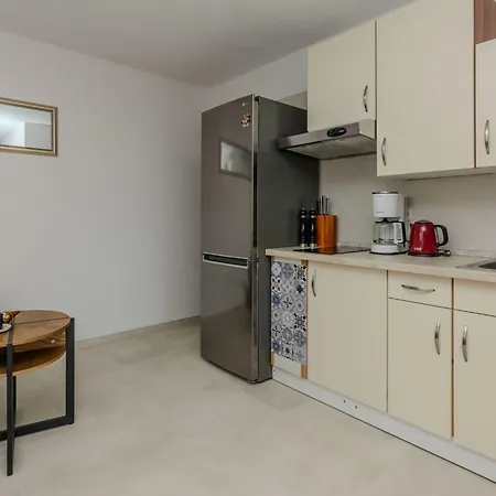 Tukara 1 By Interhome Appartement