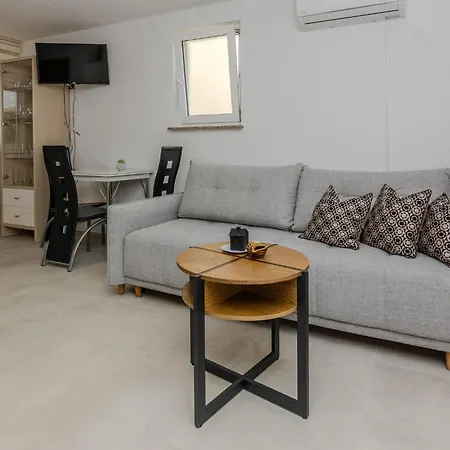 Tukara 1 By Interhome * Vir