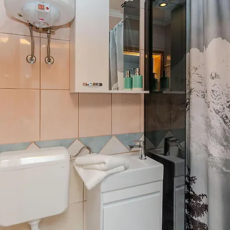 Tukara 1 By Interhome