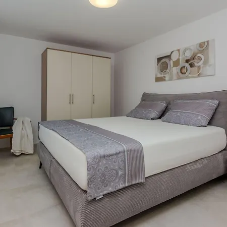Apartment Tukara 1 By Interhome